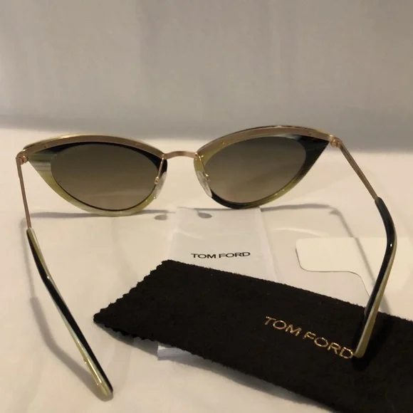 ✨HP✨ TOM FORD CAT EYE SUNGLASSES - Picture 7 of 14